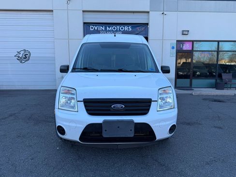 Used 2010 Ford Transit Connect XLT image 6