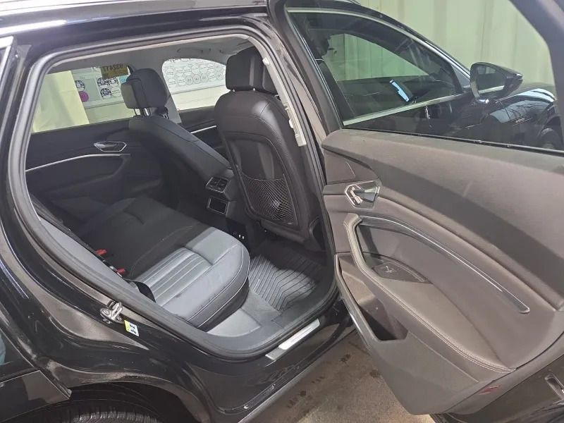 Used 2019 Audi e-tron Premium Plus w/ Cold Weather Package AWD/4WD image 11