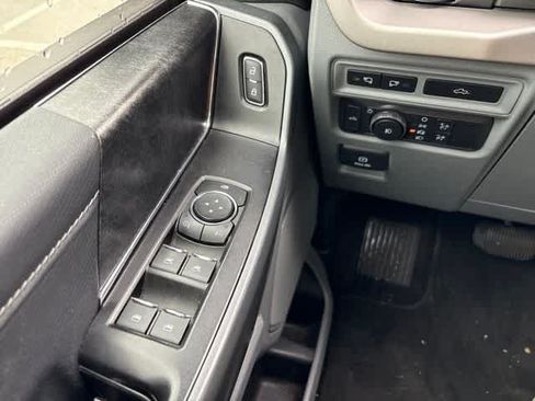 Used 2021 Ford F150 XLT w/ Equipment Group 302A High RWD image 22