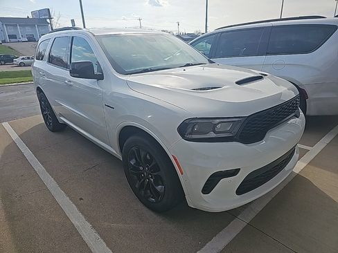 Used 2021 Dodge Durango R/T w/ Trailer Tow Group IV AWD/4WD image 2