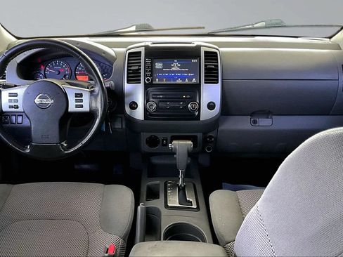 Used 2019 Nissan Frontier SV RWD image 8