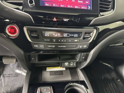 Used 2023 Honda Ridgeline Black Edition image 10