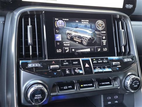 New 2025 Lexus LX 600 F Sport image 25