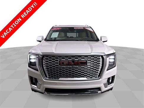 Used 2024 GMC Yukon XL Denali w/ Max Trailering Package image 3