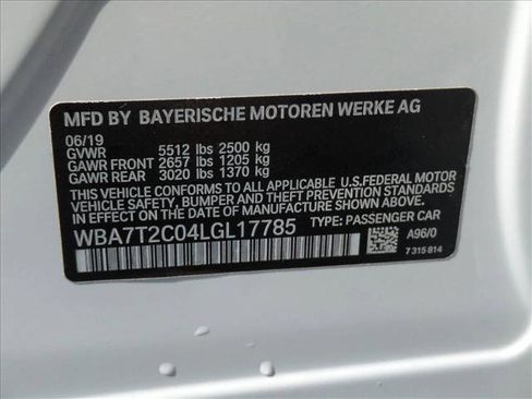 Used 2020 BMW 740i w/ Cold Weather Package image 27