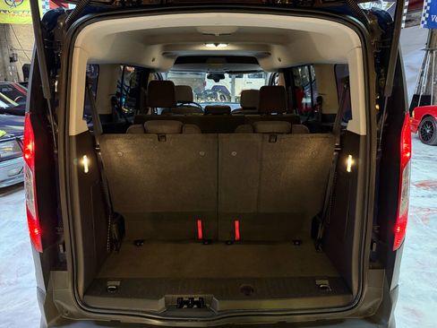 Used 2018 Ford Transit Connect XL FWD image 31