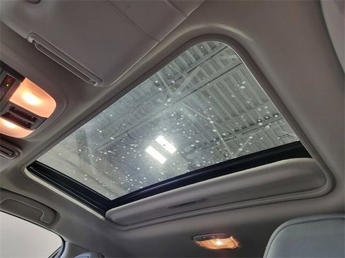 Certified 2024 Subaru Crosstrek 2.5i Limited w/ Crosstrek Mirror Package image 32