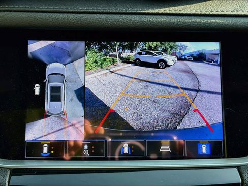Used 2023 Cadillac XT5 Premium Luxury w/ Technology Package FWD image 14