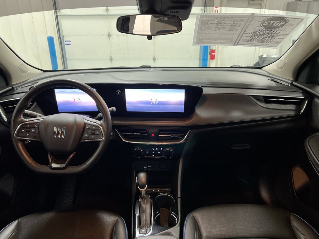 Used 2025 Buick Encore GX Sport Touring FWD image 10