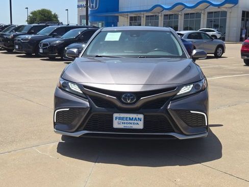 Used 2022 Toyota Camry XSE w/ Cold Weather Package FWD image 2