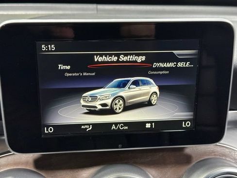 Used 2019 Mercedes-Benz GLC 300 4MATIC image 19