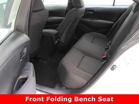 Used 2025 Toyota Corolla LE image 25