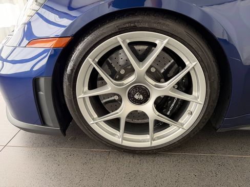 Certified 2026 Porsche 911 GT3 RWD image 10