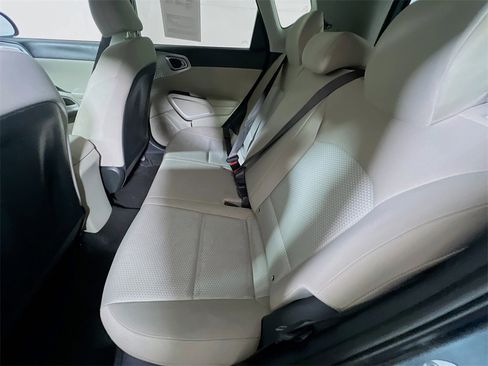 Used 2023 Kia Soul LX image 22