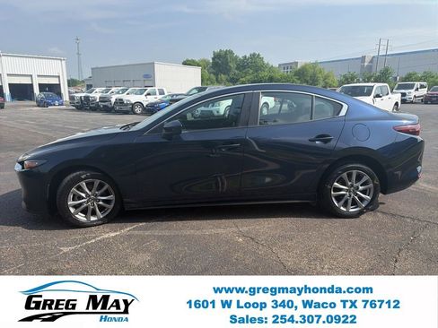 Used 2021 MAZDA MAZDA3 Sedan FWD image 6