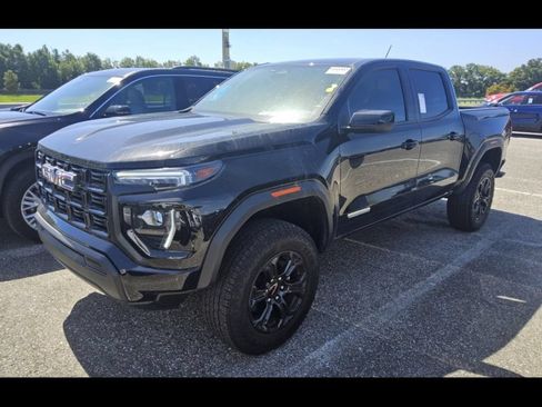 Used 2025 GMC Canyon Elevation RWD image 6