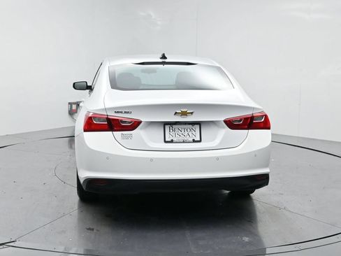 Used 2025 Chevrolet Malibu LS FWD image 18