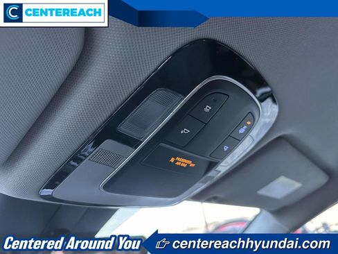 Used 2022 Hyundai Santa Fe SE image 28