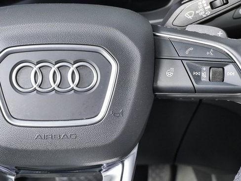 Used 2022 Audi Q5 2.0T Premium Plus w/ Premium Plus Package image 11