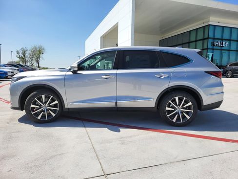 New 2026 Acura MDX w/ Technology Package AWD/4WD image 3