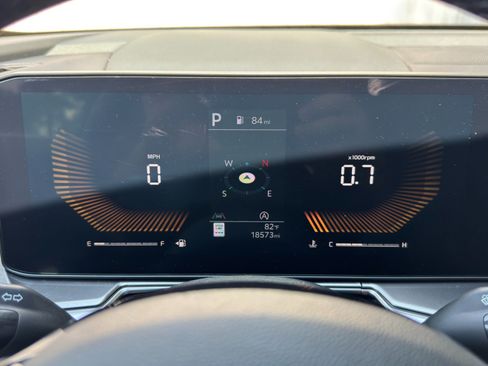Used 2025 Kia Sorento S w/ Panoramic Sunroof Package FWD image 18