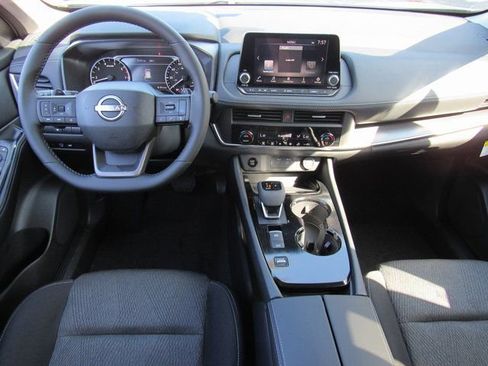 New 2026 Nissan Rogue SV image 9