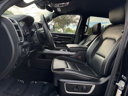 Used 2024 RAM 1500 Laramie image 15