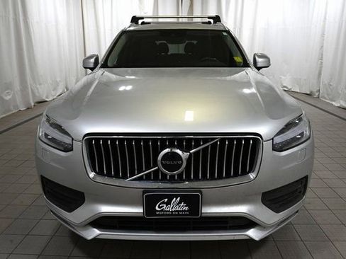 Used 2021 Volvo XC90 T6 Momentum w/ Protection Package Premier image 17