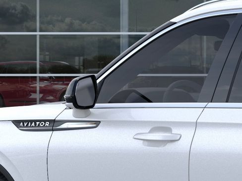 New 2026 Lincoln Aviator AWD image 20