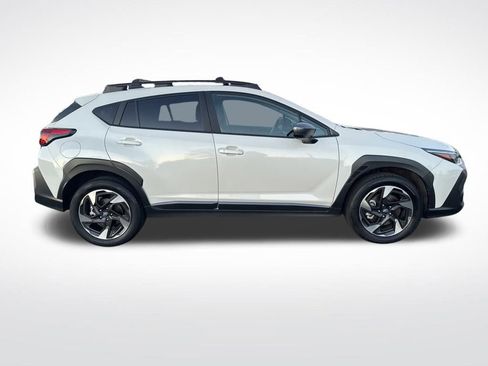 Certified 2025 Subaru Crosstrek 2.5i Limited w/ Crosstrek Mirror Package image 8
