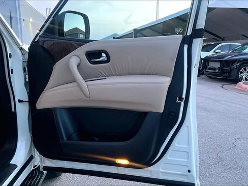 Used 2017 Nissan Armada Platinum w/ Captain Seat Package image 22