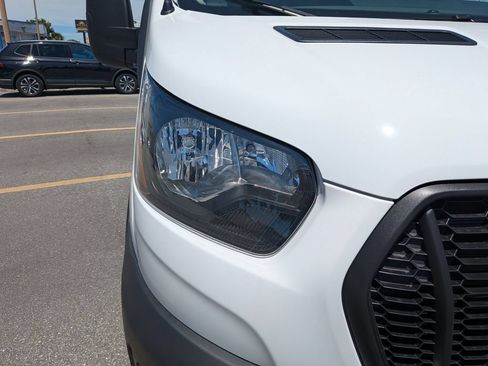 New 2027 Ford Transit 250 Low Roof RWD image 10