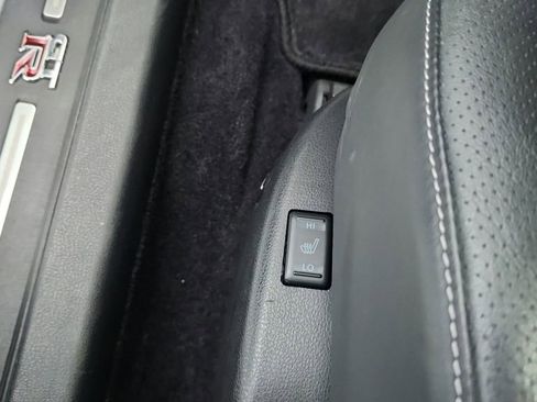 Used 2019 Nissan GT-R AWD/4WD image 33