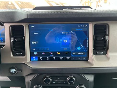 Used 2025 Ford Bronco Outer Banks image 22