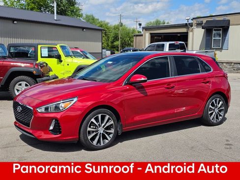 Used 2020 Hyundai Elantra GT w/ Style Package 02 FWD image 1
