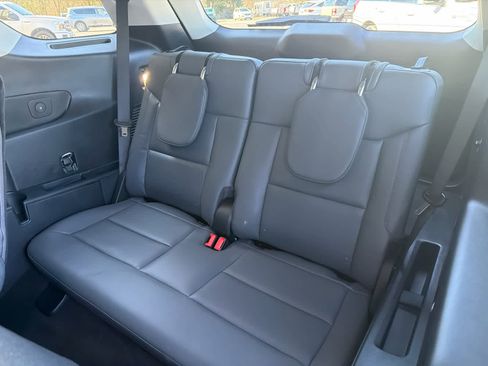 New 2026 Ford Explorer Active w/ Active Comfort Package image 22