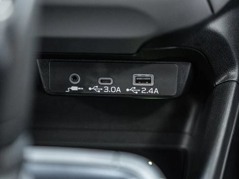 Used 2025 Subaru Crosstrek 2.5i Wilderness AWD/4WD image 25