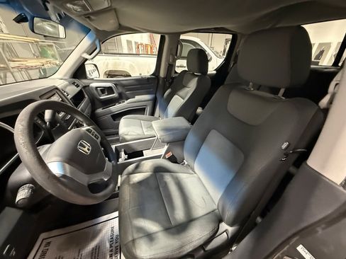 Used 2007 Honda Ridgeline RT image 6