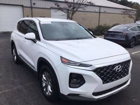 Used 2020 Hyundai Santa Fe SEL image 4
