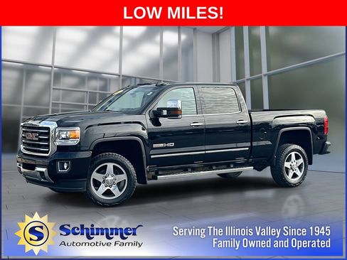 Used 2017 GMC Sierra 2500 SLT w/ All-Terrain HD Package image 1