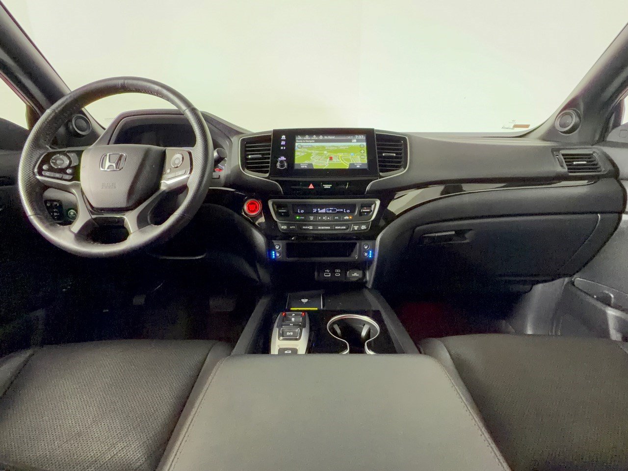 Certified 2024 Honda Passport Black Edition image 17