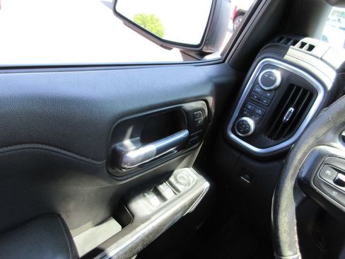 Used 2021 GMC Sierra 1500 AT4 w/ AT4 Preferred Package AWD/4WD image 31