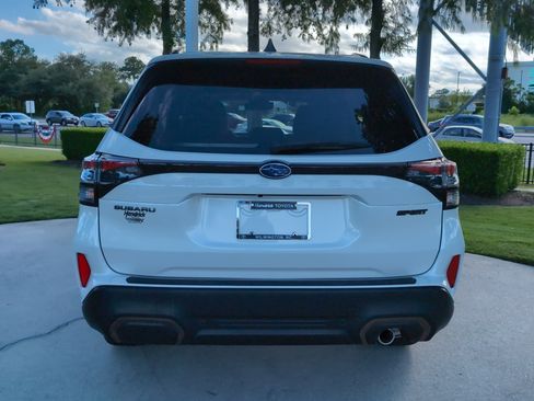 Used 2025 Subaru Forester Sport w/ Popular Package #1 AWD/4WD image 9