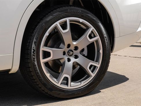 Used 2019 Maserati Levante Base image 63