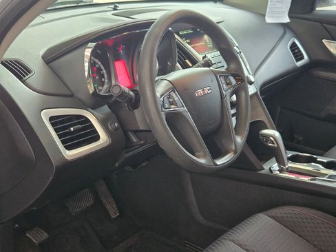 Used 2014 GMC Terrain SLE image 6