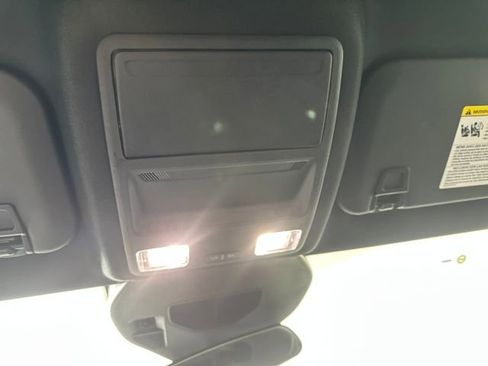 Used 2024 Ford Escape ST-Line image 24