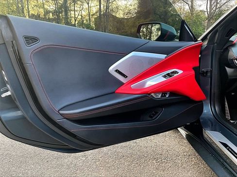 Certified 2020 Chevrolet Corvette Stingray Preferred Cpe w/ 2LT Preferred Equipment Group image 21