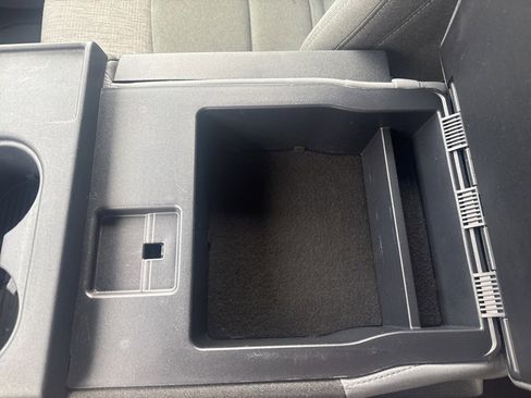 Used 2025 Ford F250 XLT image 46