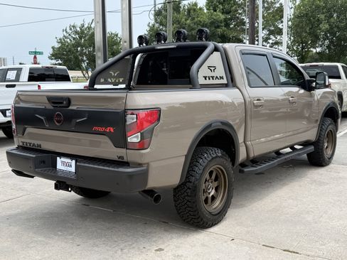 Used 2023 Nissan Titan PRO-4X w/ Pro-4x Utility Package AWD/4WD image 5