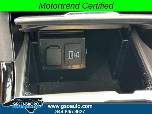 Used 2022 Ford Explorer ST-Line w/ Class IV Trailer Tow Package AWD/4WD image 32